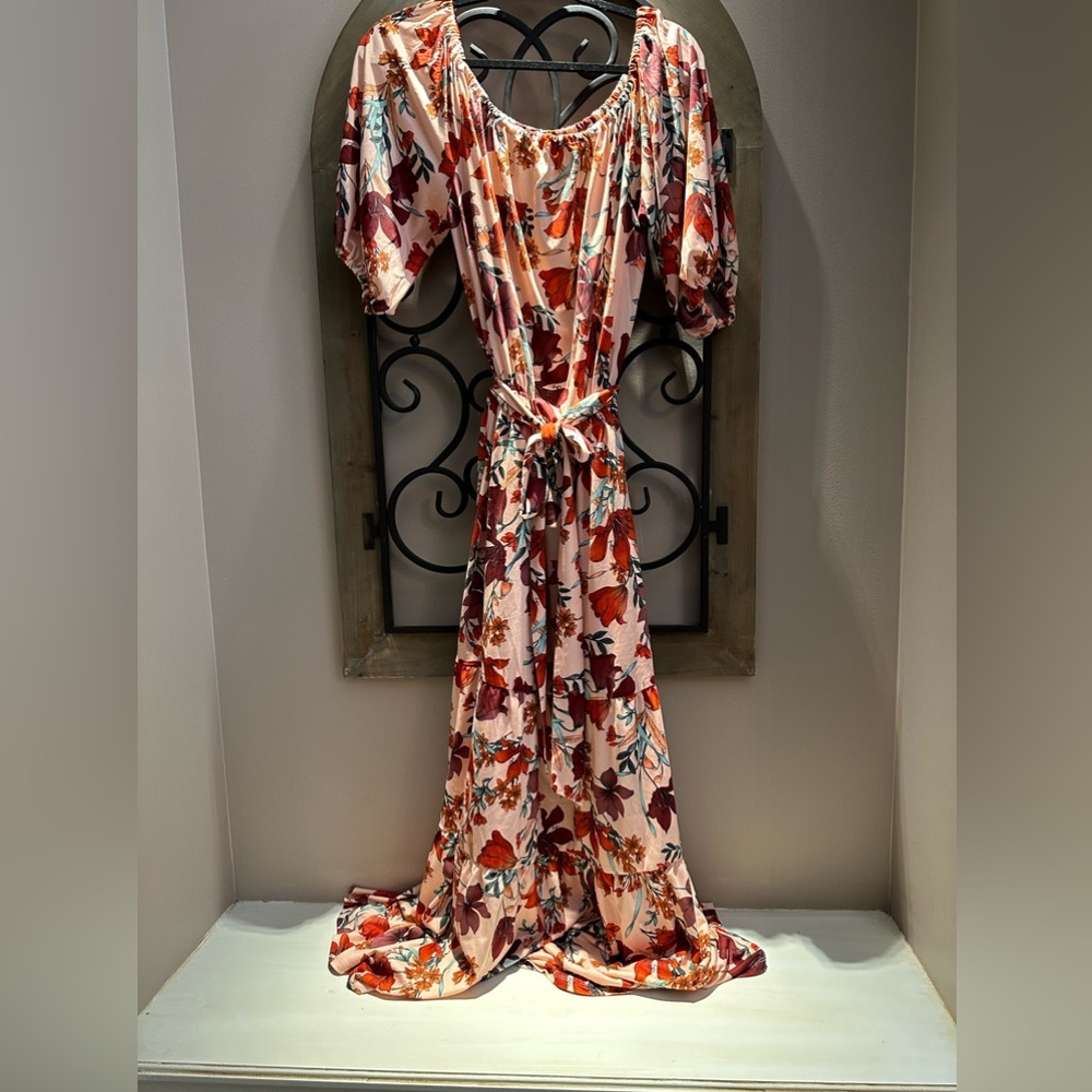 Alexia Admor Floral Dress